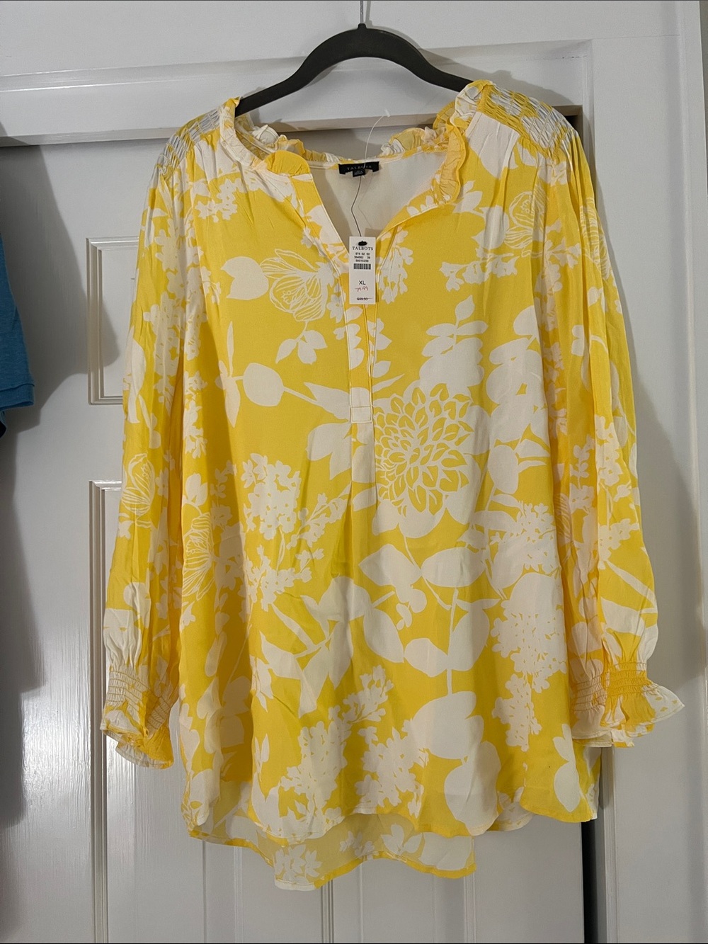 Talbots Yellow and White Floral Peasant Blouse. XL. NWT